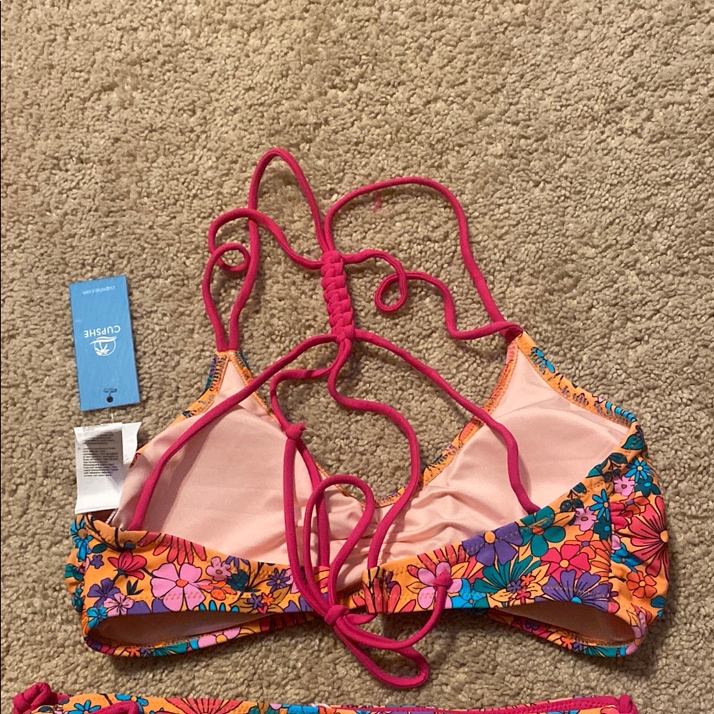 Cupshe Pink and Blue Floral Bikini Swim Set - Picture 2 of 2